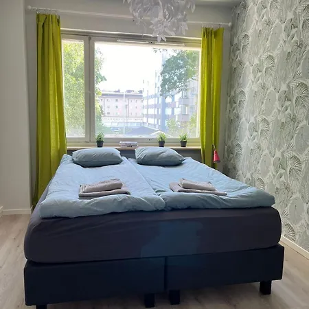 Quietly Located One-bedroom Near Downtown